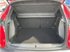 Peugeot 2008 e- Elektromotor 136 GT SHZ+LM+KAM