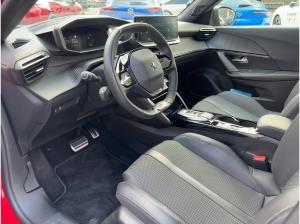 Peugeot 2008 e- Elektromotor 136 GT SHZ+LM+KAM