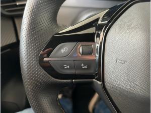 Peugeot 2008 e- Elektromotor 136 GT SHZ+LM+KAM