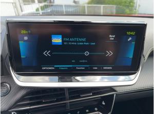 Peugeot 2008 e- Elektromotor 136 GT SHZ+LM+KAM