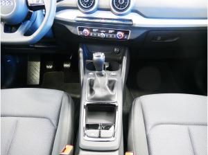 Audi Q2 30 TFSI advanced LED AHK virt. Cock. DAB