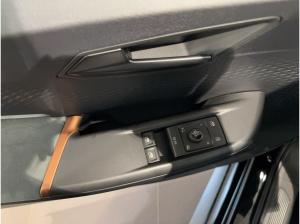 Cupra Born VZ Sennheiser Pilot L Cargo Head-UP Tech M