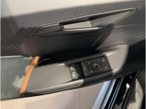 Cupra Born VZ Sennheiser Pilot L Cargo Head-UP Tech M