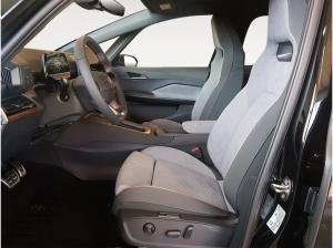 Cupra Born Edition Dynamic Sennheiser Ganzjahresreifen Wärmepumpe Skyline Top View