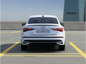 Audi A3 Limousine 30 TFSI advanced S tronic Navi DAB VC PDC Sitzheizung