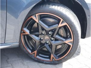 Cupra Leon 1.5 TSI PDC SHZ KAMERA NAVI ACC LED