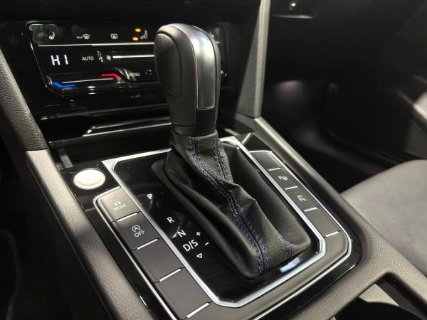 Foto - Volkswagen Arteon R SB 4M 2.0 TSI*IQ.D*DSG*MATRIX*360°*ACC