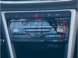 Volkswagen T-Roc R-Line 1.5 eTSI DSG *BlackStyle, AHK, 20'-