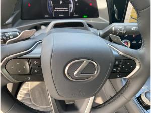 Lexus RZ 300e Executive Line | Vorführwagen