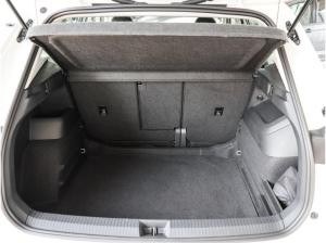 Volkswagen Tiguan 2.0 TDI DSG AHK LED NAVI APP RÜCKKAMERA KEYLESS