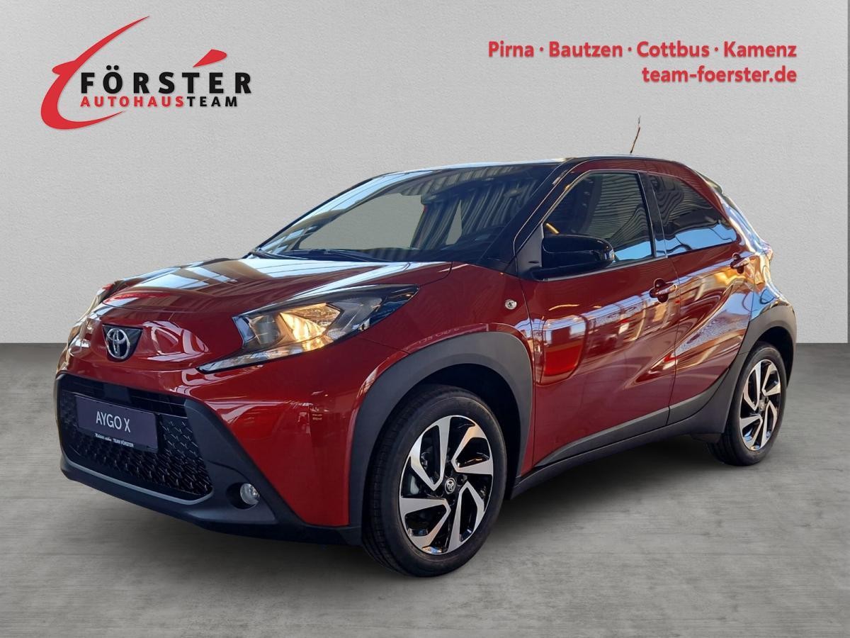 Toyota Aygo X 1,0-l-VVT-i 5-Türer Teamplayer