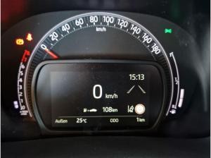 Toyota Aygo X 1,0-l-VVT-i 5-Türer Teamplayer