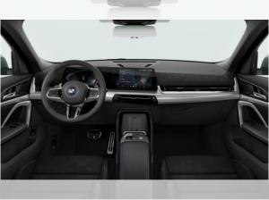 BMW X2 sDrive20i*M-Sport*Lagerwagen*Zulassung bis 30.06.2025