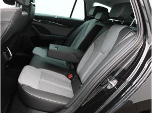 Skoda Octavia Combi Selection 2.0 TDI DSG/ Matrix, ACC