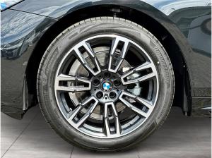BMW 520 d xDrive Touring M Sportpaket Head-Up DAB