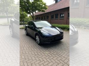 Tesla Model Y Enhanced Autopilot