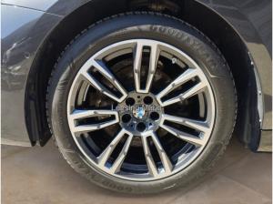 BMW 520 d Touring M Sport / NP= 81.330,- / Standh.