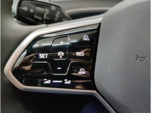 Volkswagen ID.7 Tourer Pro h/AHK/Matrix/Wärmepu/01.30Garantie