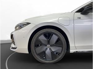 Volkswagen Passat Variant 1.5 eHybrid R-Line AHK Pano Matrix LM 1
