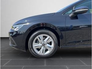 Volkswagen Golf VIII 1.5 TSI *Life* Navi Kamera ACC SHZ VKZ-Erk.