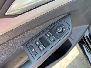 Volkswagen Golf VIII 1.5 TSI *Life* Navi Kamera ACC SHZ VKZ-Erk.