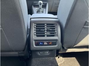 Volkswagen Golf VIII 1.5 TSI *Life* Navi Kamera ACC SHZ VKZ-Erk.