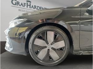 Volkswagen Passat 2,0 l TDI 4M *R-LINE* AHK*IQ*HuD*Pano*Black* Sofort verfügbar*