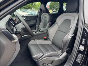 Volvo XC60 B5 B AWD Plus Black Edition+Pano+LichtPak