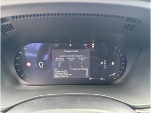 Volvo XC60 B5 B AWD Plus Black Edition+Pano+LichtPak