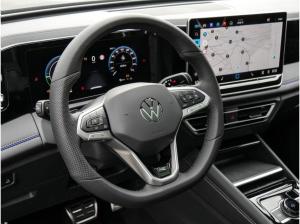 Volkswagen Tiguan R-Line 1,5 l eHybrid Pano,AHK,IQ,IQ-Drive Lagerwagen !
