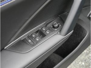 Volkswagen Tiguan R-Line 1,5 l eHybrid Pano,AHK,IQ,IQ-Drive Lagerwagen !