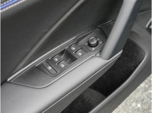 Volkswagen Tiguan R-Line 1,5 l eHybrid Pano,AHK,IQ,IQ-Drive Lagerwagen !