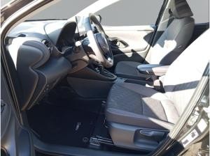 Toyota Yaris 1,5-l-VVT-iE Hybrid Syst. 85kW (116 PS) 5-Türer Teamplayer