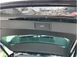 Skoda Octavia Combi TOUR*2.0TDI*DSG*NAVI*360°KAM*AHK*