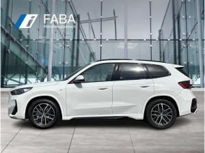 BMW iX1 eDrive20 M Sportpaket Head-Up HK HiFi DAB