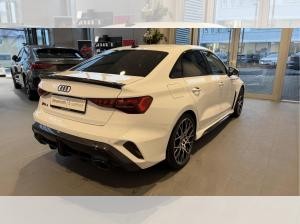Audi RS3 Limousine 2.5 TFSI quattro S tronic   ☞ 280 km/h max ☞ Matrix LED  ☞ Navi   ☞ RS Abgasanlage   ☞ RS