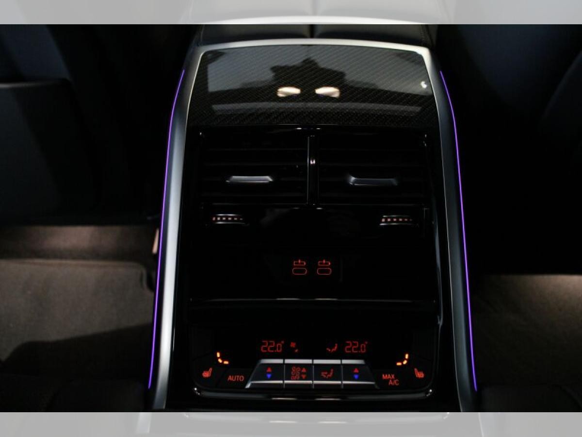 BMW M850 i Gran Coupe TOPDEAL+++SOFORT VERFÜGBAR+++