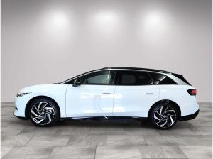 Volkswagen ID.7 Tourer Pro S h/AHK/Matrix/WäPu/01.30Garantie