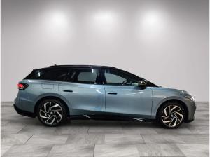 Volkswagen ID.7 Tourer Pro S h/AHK/Matrix/WäPu/01.30Garantie