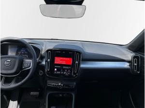 Volvo XC40 B3 Benzin Plus Black Edition 20'' AHK ACC Beheizb. Frontsch. Harman DAB LED *Vorführwagen Sonderakti