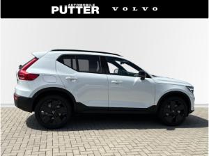 Volvo XC40 B3 Benzin Plus Black Edition 20'' AHK ACC Beheizb. Frontsch. Harman DAB LED *Vorführwagen Sonderakti