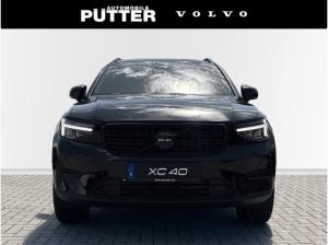 Volvo XC40 B4 Benzin Plus Black Edition 20'' AHK ACC Rückfahrkam. Beheizb. Frontsch. e-Sitze