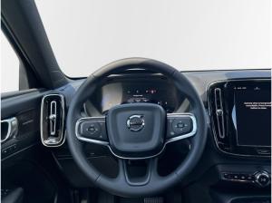 Volvo XC40 B4 Benzin Plus Black Edition 20'' AHK ACC Rückfahrkam. Beheizb. Frontsch. e-Sitze