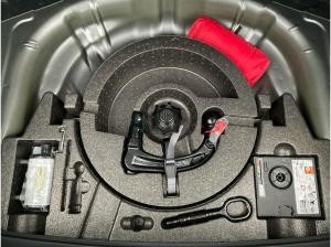 Volkswagen T-Roc R-Line 1.5 l TSI DSG Allwetter AHK Kamera