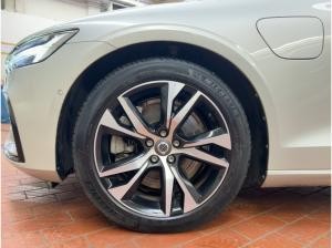 Volvo V60 Kombi R Design Plug-In Hybrid Panorama AHK