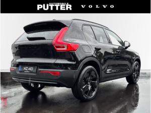 Volvo XC40 B3 Benzin Plus Black Edition 20'' 360 Kamera ACC Beheizb. Frontsch. LED Harman Kardon *Vorführwagen