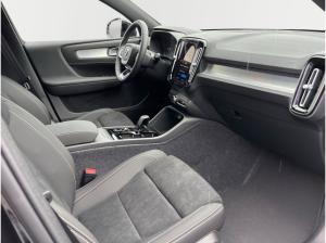 Volvo XC40 B3 Benzin Plus Black Edition 20'' 360 Kamera ACC Beheizb. Frontsch. LED Harman Kardon *Vorführwagen