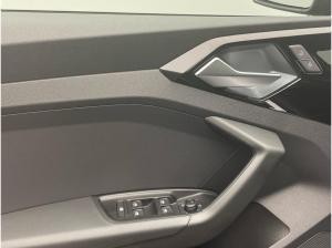 Audi A1 Sportback S line 30 TFSI Optik-Paket Navi LED