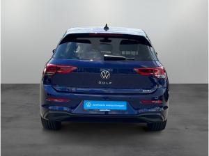 Volkswagen Golf VIII Life 1.5eTSI DSG / Navi, LED, RFK, ACC