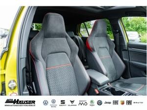 Volkswagen Golf GTI VIII Clubsport 2.0 TSI DSG DCC PANO HARMAN-KARDON MATRIX PARK